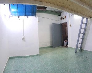 phòng dãy trọ, có gác, wc riêng, giờ tự do, chính chủ, ngay siêu thị emark phan huy ích