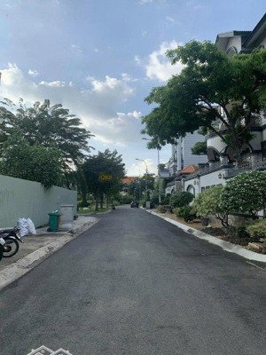hạ giá gấp bán lô đất đường 339, đỗ xuân hợp - phước long b - quận 9 - tphcm