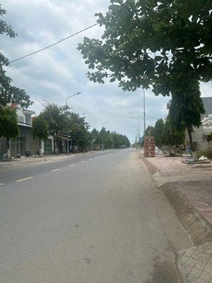 cần bán lô đất đẹp - đường hà huy giáp, gần vincom long thành - 248m2- 2 tỷ 1 - shr