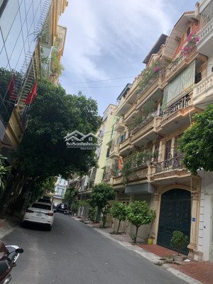 cho thuê nhà nguyên hồng cách phố 10m, 2 làn ô tô, nhà mới toanh, kinh doanh tốt, 20tr/th