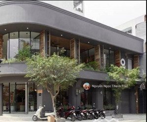 cho thuê nhà nguyên căn mặt tiền gần sân bay tân sơn nhất quận tân bình. dt 12mx 30m