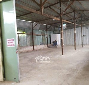 cho thuê kho bãi q7 dt 400m2 đủ tiện ích điện, nước, wc