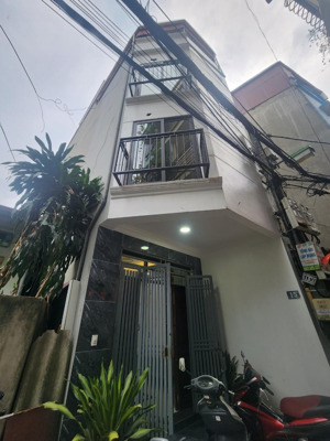 bán nhà nguyễn khoái siêu rẻ đẹp- mặt ngõ ô tô - 36m hơn 5 tỷ sổ vuông .