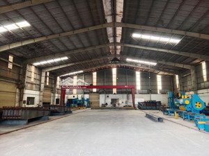 cho thuê kho xưởng 3.000 m2 giá 130 triệu đồng / tháng xã đức hòa hạ huyện đức hòa long an