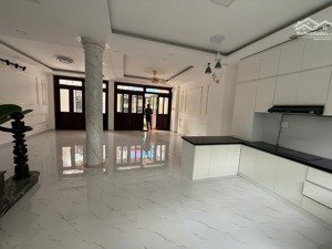 bán gấp nhà phố khu thạnh mỹ lợi quận 2 1 trệt 3 lầu có 6pn + 6wc dt 98m2 sổ hồng sẵn giá bán 17 tỷ