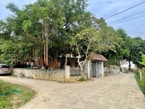 bán đất nhà vườn dt 807m2/3ty2, sổ sẵn, có 100m thổ cư, ngay tuyến cao tốc bến lức-long thành, ngộp