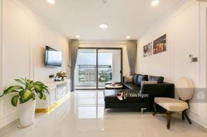 cho thuê 3pn 2wc, 116m2 tại bến vân đồn, saigon royal, giá 33 triệu