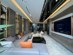 bán nhà đẹp 7 tầng thang máy phố nguyễn sơn, gia thuỵ. 60m. mt 4,5m. full nt. 17,6tỉ. 