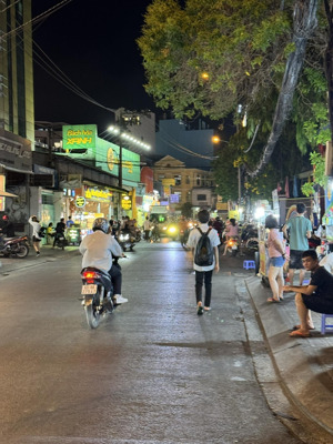 căn góc ngay mặt tiền lê lợi sát đại học công nghiệp hiếm ngang khủng 8.5m, giá siêu tốt