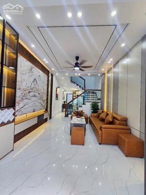 Bán căn nhà 3 tầng ngõ đường Nguyễn Lương Bằng, ph Thanh Bình, TP HD, 48m2, 3 ngủ, 3 vs