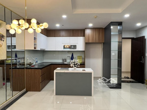 cho thuê ch phú đông premier 2pn 2wc view đông nam, cơ bản 7,5tr/tháng full nội thất 8,5tr/tháng