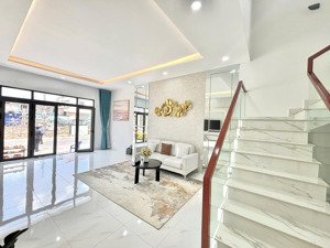 cắt lỗ! bán nhà phố tại bình dương, 1 trệt 1 lầu, giá 2.6 tỷ, 2 pn, 2wc, shr