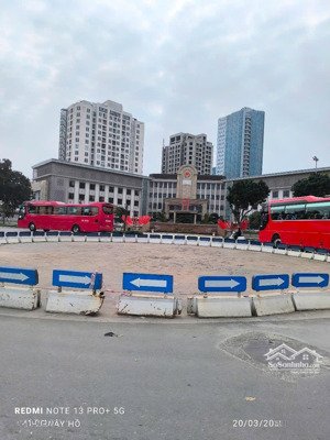 bán nhà 2 tầng dt 120m2-mt 5,4m-gần hồ tây & lotte tây hồ-phố lạc long quân-quận tây hồ. giá 20tỷ