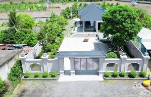 nhà vườn nghĩ dưỡng 1944m2 có 300 thổ. thuộc xã phước lợi, bến lức, long an. gần sài gòn