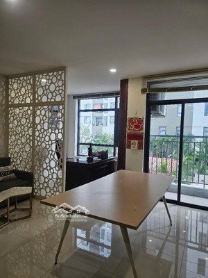 bán nhanh căn ot central premium q8 39m2 tầng đẹp view thoáng, có tttm giá 2,350 tỷ bao thuế,phí
