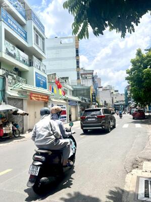 Mặt tiền KD sầm uất vip P10 Phú Nhuận, liền kề Lê Văn Sỹ, 4 Tầng, 80m2, dòng tiền 380tr/năm, 18.3 Tỷ