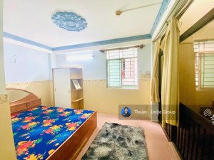 cho thuê phòng quận 5_mặt tiền_nội thất như hình_nhiều ánh sáng tự nhiên_gần đh y dược, đh sài gòn