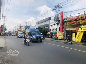 nhà mặt tiền lê văn khương gần metro , gần hãng bia tiger , ngang 4,5m dài 30m