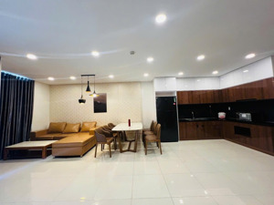 cam kết giá tốt nhất! cho thuê chcc tresor - q4. 2-3pn giá từ 17-22triệu. lh 
