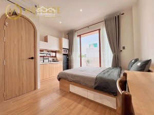 chdv full nội thất 1pn ban công, cửa sổ máy giặt riêng mới 100% ngay vòng xoay phạm văn đồng