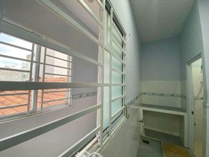 cho thuê nhà trọ giá ưu đãi tại song hành, đông hưng thuận, quận 12, hcm, 2,3 triệu, 20 m2