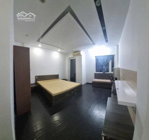 cho thuê nhà 1 trệt 1 lầu 4pn 4,5x27m mặt tiền đường bùi văn ba
