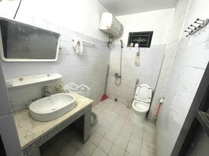 cho thuê nhà nguyên căn mặt đường ql5 (gần ngã tư bần)
