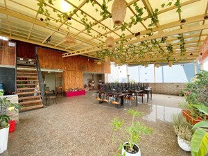 cho thuê mặt bằng sân thượng tại 73 phan đình phùng phú nhuận, siêu vị trí, 120m2 giá cực tốt