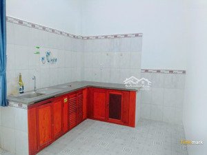 cho thuê nhà nguyên căn ngay bến xe ngã tư ga q12