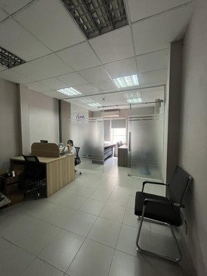 cho thuê văn phòng phố thiên hiền, 45 m2/tầng sàn thông, tòa nhà vp 7 tầng
