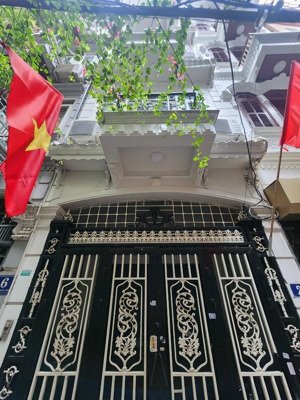 căn hộ full nội thất - khu vip sầm uất - thủ phủ sinh viên - đuổi không hết khách - tự vận hành