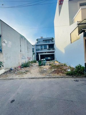 bán lô đất 2 mặt tiền đẹp hơn hoa hậu tại đường số 9, phường linh tây, tp thủ đức