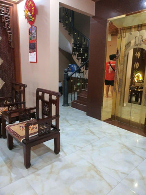hơn 7 tỷ, hiếm, đẹp nhất tầm giá, nhà vạn phúc 5 tầng, lô góc 3 thoáng, thang máy, full đồ, ở ngay