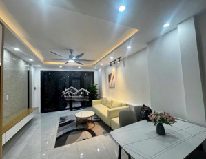 nhà dân xây chắc chắn ở sướng. khu phố lớn nguyễn sơn long biên
