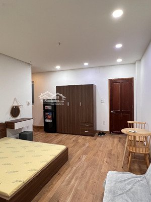 cho thuê phòng 40m2, tách bếp, có ban công, đầy đủ nội thất - gần đh kinh tế, y dược, bến xe q.8