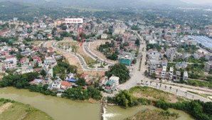 2.6 tỷ lô 100m2, đất có sổ đỏ tại lương sơn, hòa bình. đất đấu giá, gần chợ dân sinh