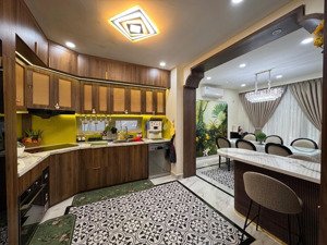 cho thuê biệt thự hà đô trung tâm quận 10 siêu đẹp siêu rẻ check in ngay