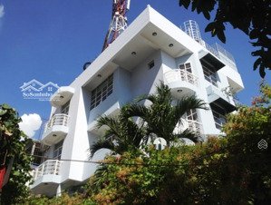 biệt thự mặt tiền lý chính thắng, trung tâm q3, khu trí thức - 10mx15m - giá 33 tỷ
