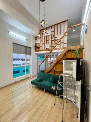 cho thuê duplex gác y hình 14 triệu, có đủ nội thất view siêu đẹp ở charmington quận 10