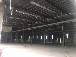 cho thuê kho xưởng 2500m2 cụm cn nam từ liêm, hà nội. lh: 