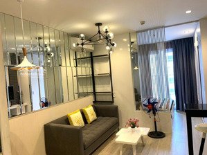 cho thuê căn hộ sky center 37m2 = 10tr/tháng, 2pn 16tr/tháng, có ban công dài, rộng, ko đăng tin ảo