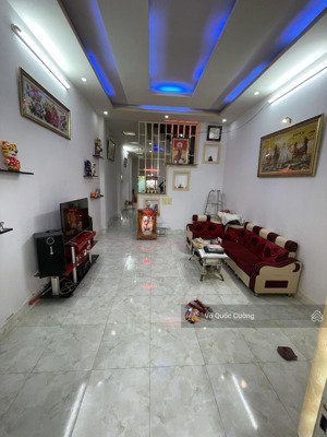 chính chủ cần bán nhà gần chợ long thượng 4m*24m .shr. chỉ 2,3x tỷ tl. oto ngũ trong nhà