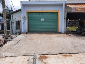 cho thê nhà mặt tiền, ngang 6m _ dài 11m