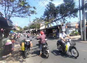 bán căn nhà mặt tiền đường nguyễn huệ - phường an hội - tp bến tre. giá 6 tỷ (tl)