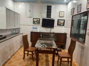 n1091 cho thuê nhà mặt ngõ to vũ chí thắng ô tô đỗ cửa - full đồ