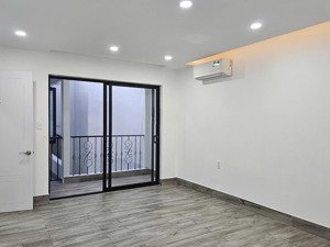 cho thuê nhà hẻm 4m(xm) nguyễn văn nguyễn, p. tân định, q.1 giá 29tr