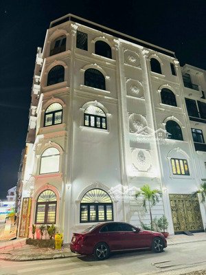 bán nhà góc 2 mặt hxh hòa hảo quận 10 dt:7.2x14m cấp 4 giá 16 tỷ(1 đời chủ)