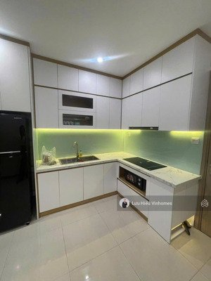 cho thuê 55m 2n1vs tòa s216 vin ocean park. giá thuê 6.5tr bao phí: