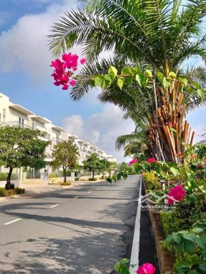 bán shop dragon village 105m2 phú hữu đường 30m giá tốt nhất thị trường 7.4 tỷ/0934002129