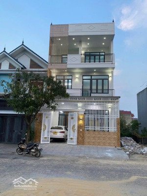 bán nhà 3 tầng mới xây dự án tây hữu nghị